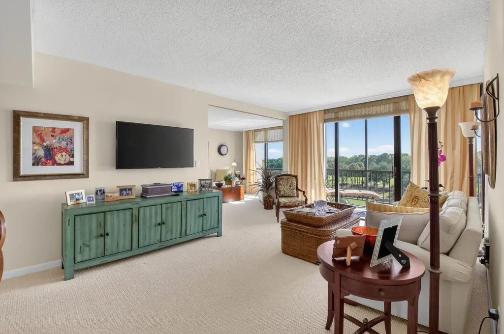 6797 Willow Wood Drive Boca Raton FL 33434