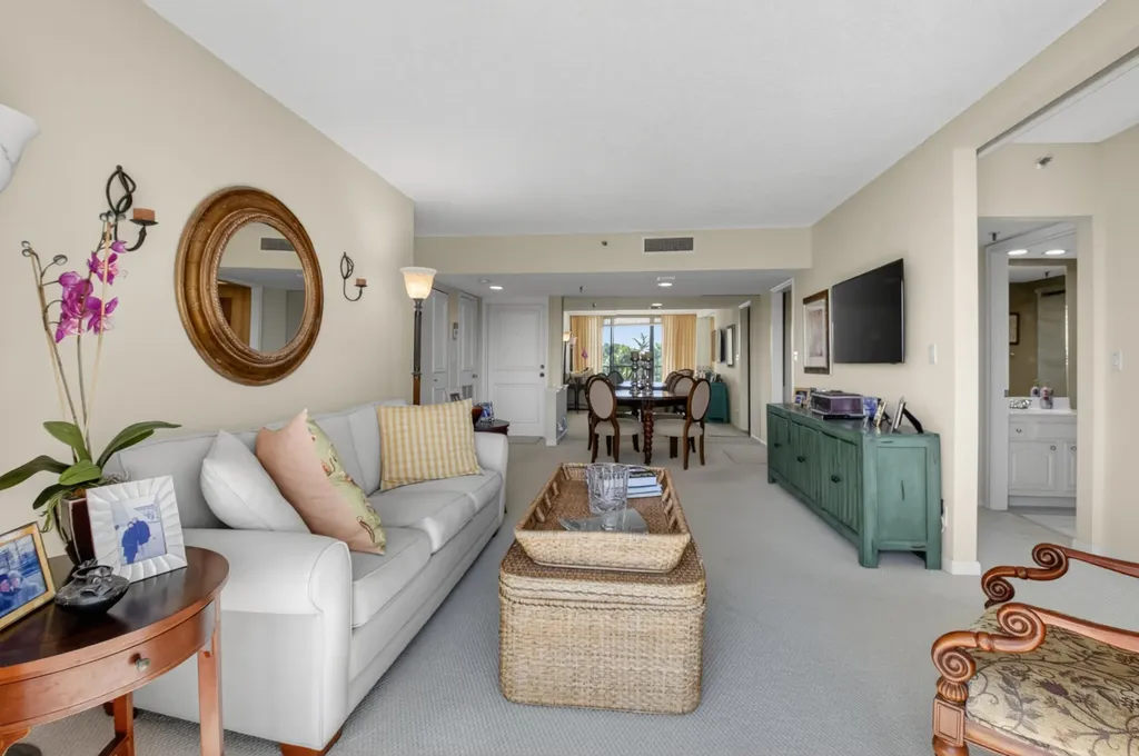 6797 Willow Wood Drive Boca Raton FL 33434