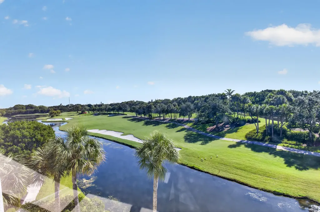 6797 Willow Wood Drive Boca Raton FL 33434