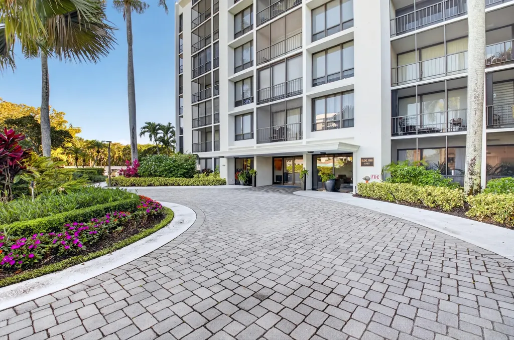 6797 Willow Wood Drive Boca Raton FL 33434