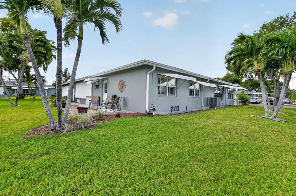 920 South Drive Delray Beach FL 33445