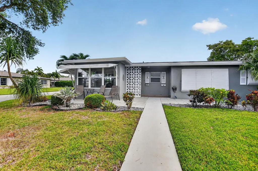 920 South Drive Delray Beach FL 33445