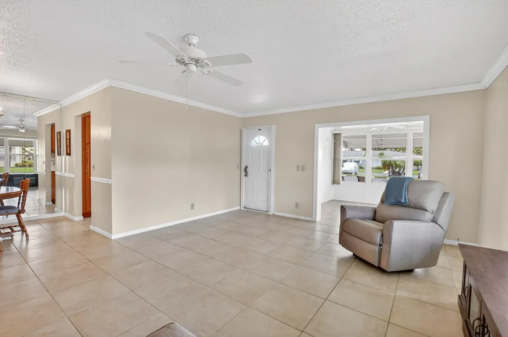 920 South Drive Delray Beach FL 33445
