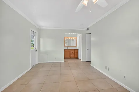920 South Drive Delray Beach FL 33445