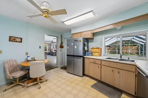 804 SE 16th Court Deerfield Beach FL 33441