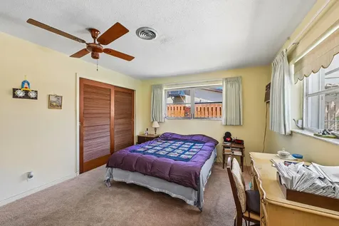 804 SE 16th Court Deerfield Beach FL 33441