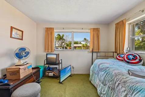 804 SE 16th Court Deerfield Beach FL 33441