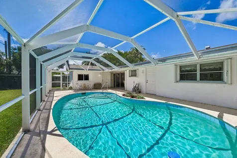 804 SE 16th Court Deerfield Beach FL 33441