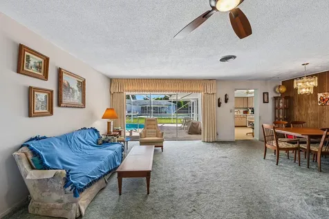 804 SE 16th Court Deerfield Beach FL 33441
