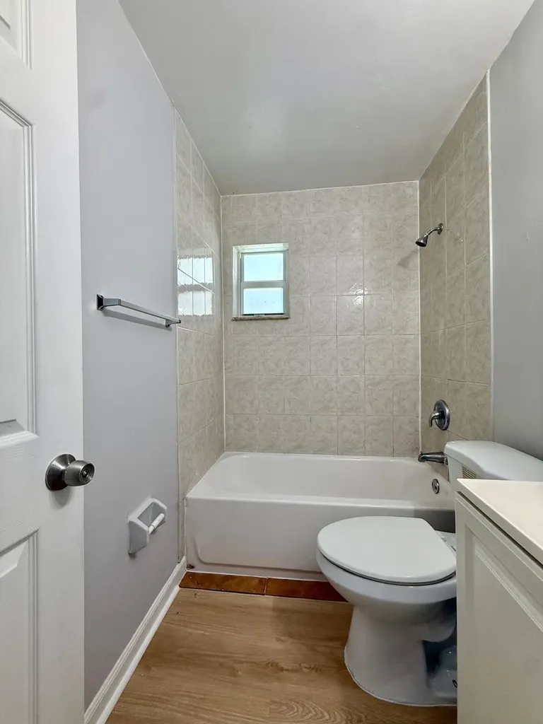 3041 NE 7th Avenue Pompano Beach FL 33064