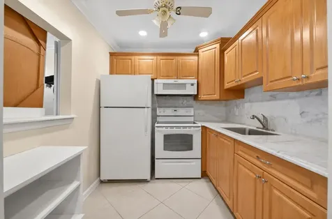 559 Mansfield Boca Raton FL 33434
