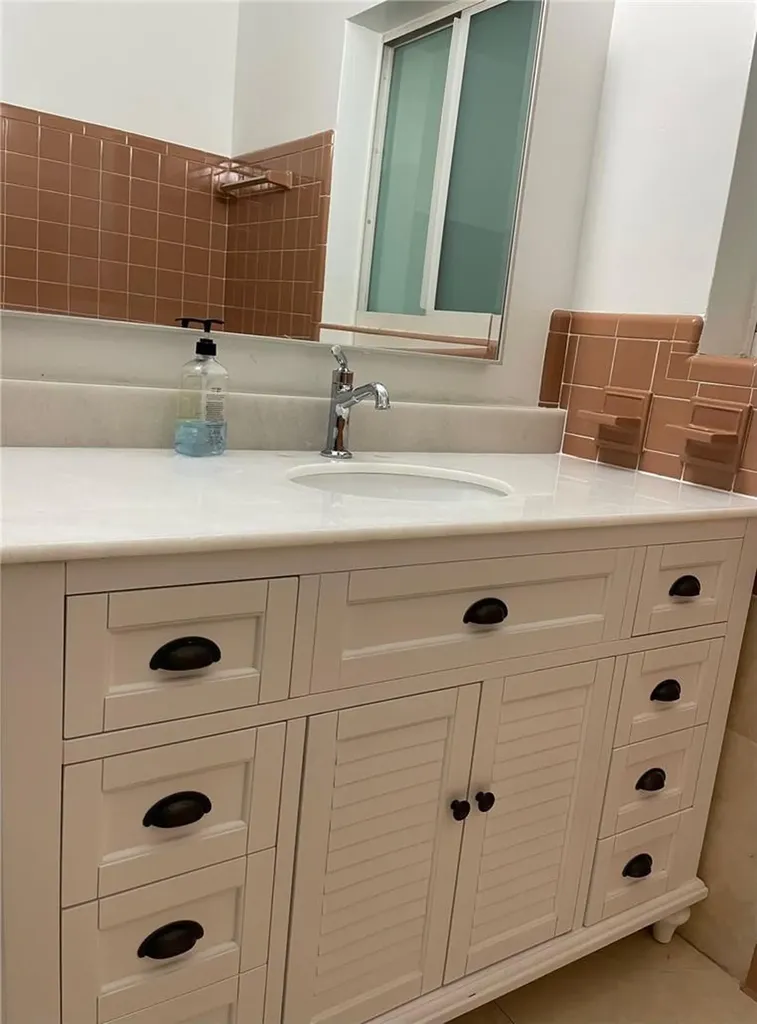 1408 NE 4th Place Fort Lauderdale FL 33301