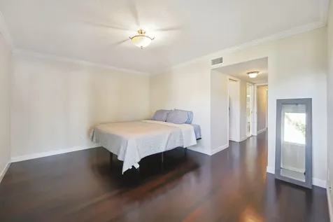 100 Pelican Pointe Drive Delray Beach FL 33483
