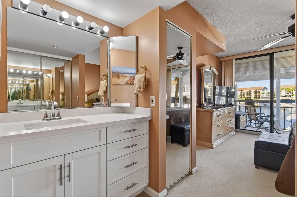 2401 Marina Isle Way Jupiter FL 33477
