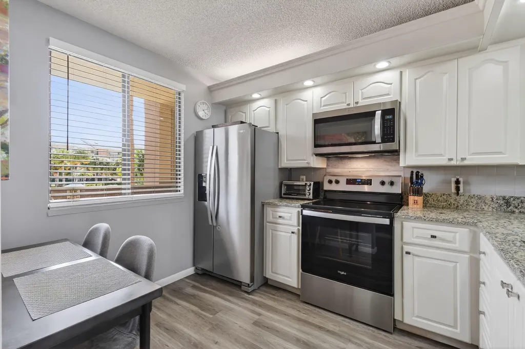 2401 Marina Isle Way Jupiter FL 33477