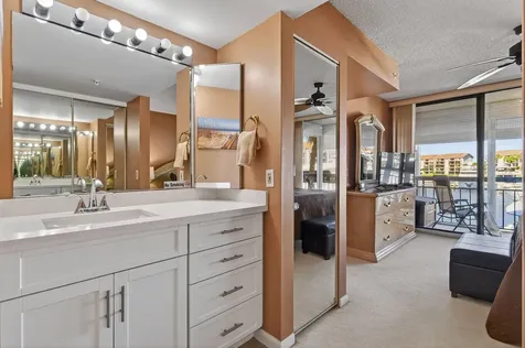2401 Marina Isle Way Jupiter FL 33477