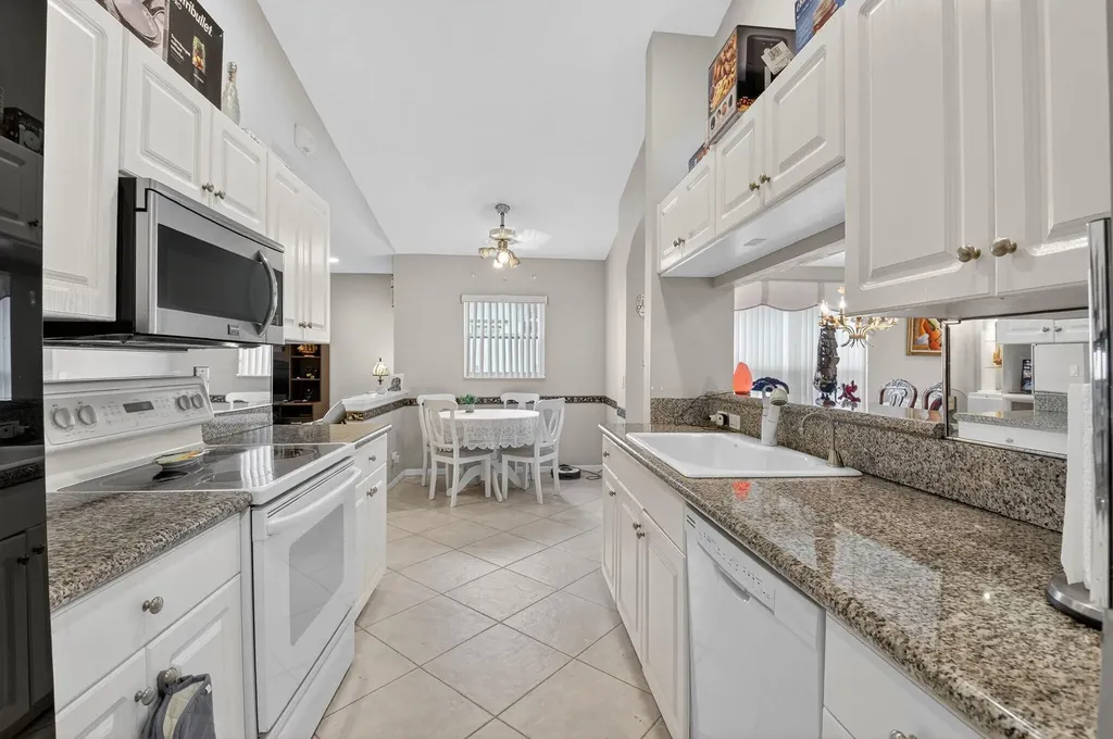 7470 Chorale Road Boynton Beach FL 33437
