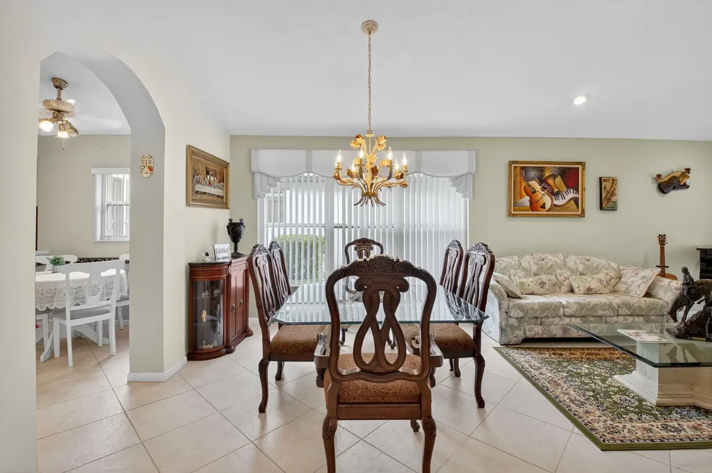 7470 Chorale Road Boynton Beach FL 33437