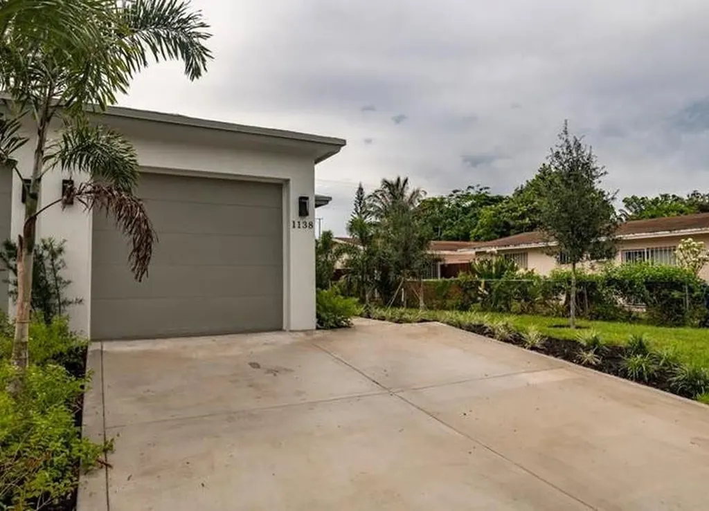 1138 NW 1st Avenue Fort Lauderdale FL 33311