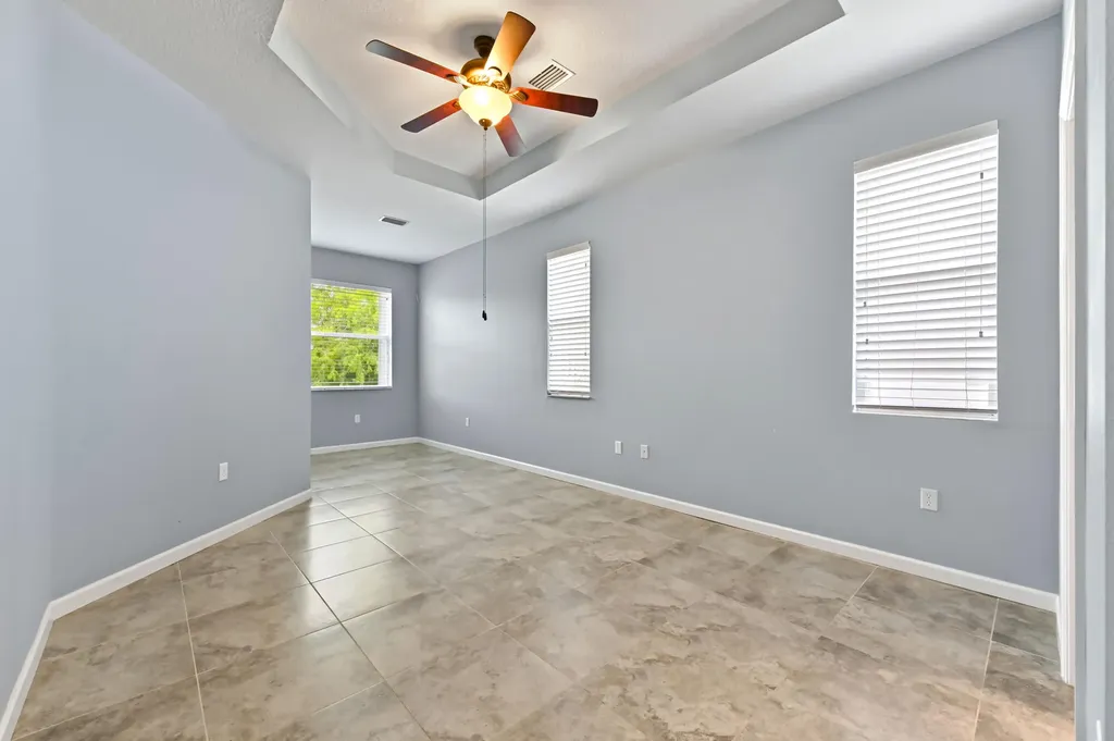 739 SW Rocky Bayou Terrace Port St Lucie FL 34986