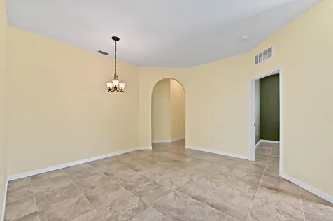 739 SW Rocky Bayou Terrace Port St Lucie FL 34986