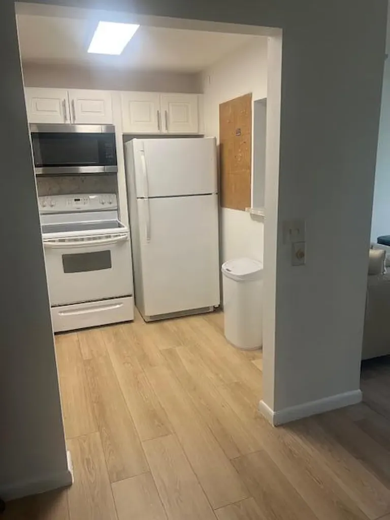 90 Mansfield C Boca Raton FL 33434
