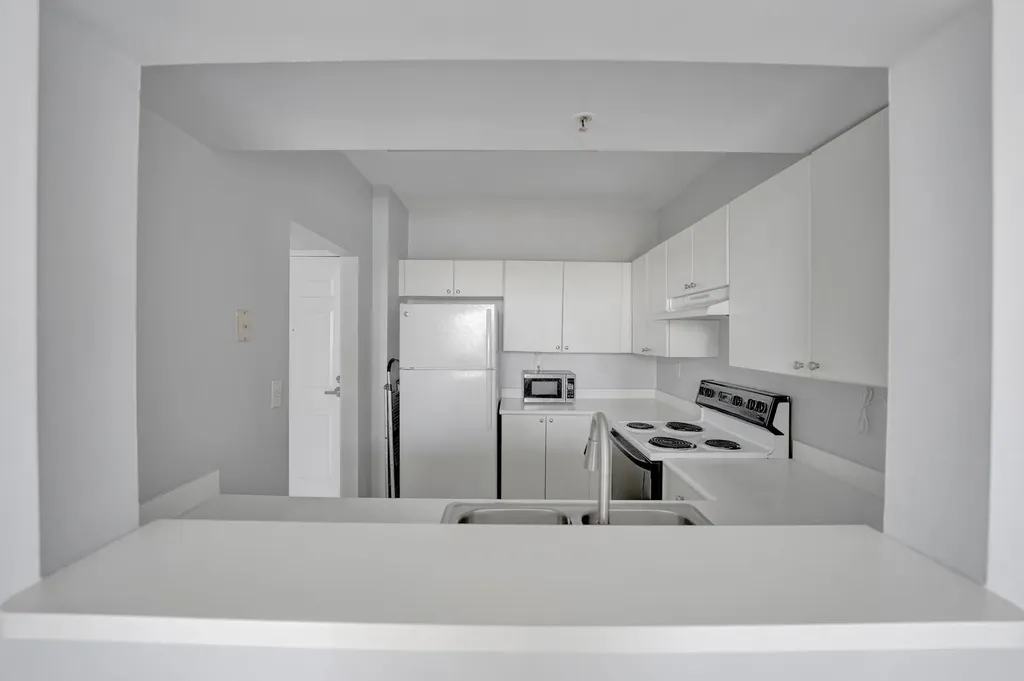 3020 NE 32nd Avenue Fort Lauderdale FL 33308