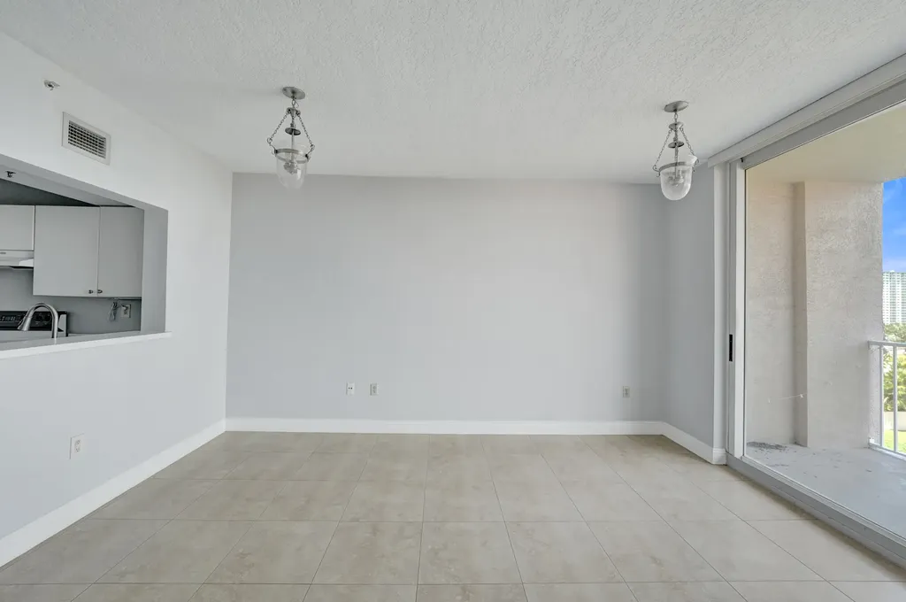 3020 NE 32nd Avenue Fort Lauderdale FL 33308