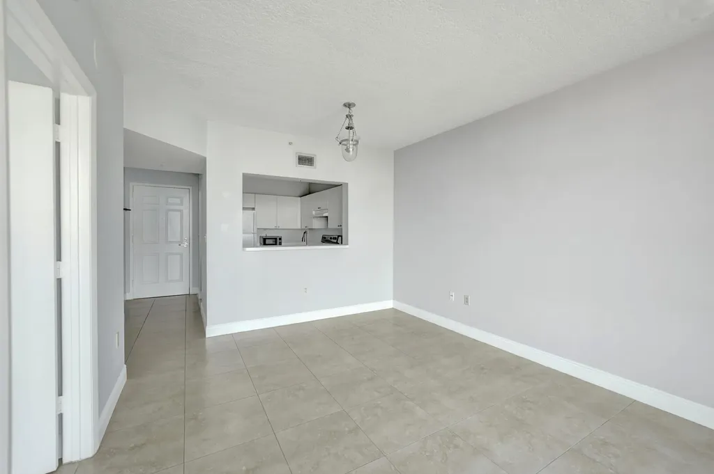 3020 NE 32nd Avenue Fort Lauderdale FL 33308