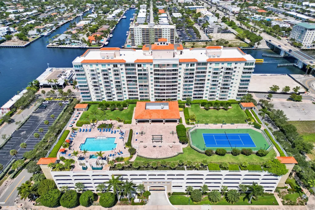 3020 NE 32nd Avenue Fort Lauderdale FL 33308