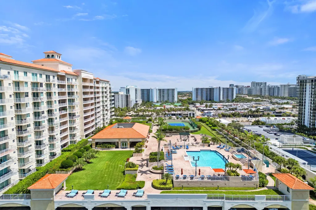 3020 NE 32nd Avenue Fort Lauderdale FL 33308