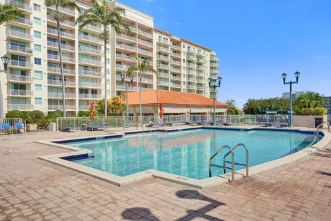 3020 NE 32nd Avenue Fort Lauderdale FL 33308