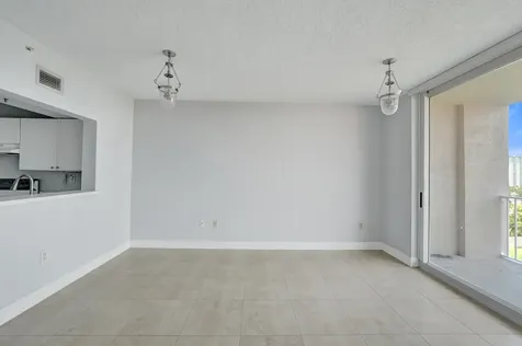 3020 NE 32nd Avenue Fort Lauderdale FL 33308