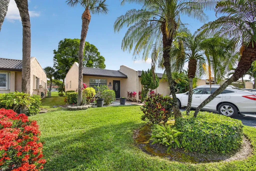 127 Lake Gloria Drive West Palm Beach FL 33411