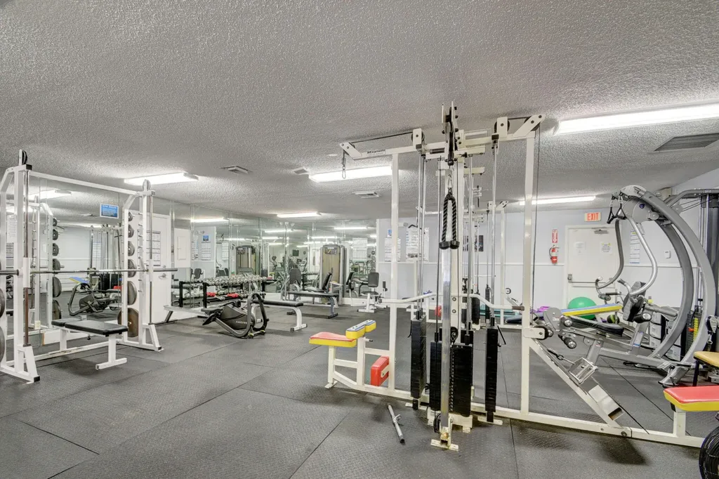 127 Lake Gloria Drive West Palm Beach FL 33411