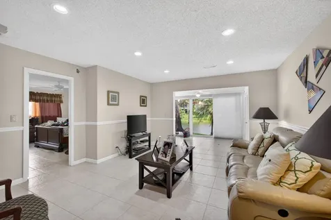 127 Lake Gloria Drive West Palm Beach FL 33411