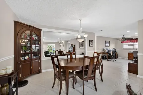 127 Lake Gloria Drive West Palm Beach FL 33411