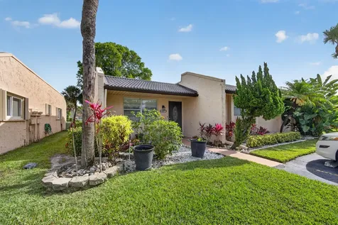 127 Lake Gloria Drive West Palm Beach FL 33411