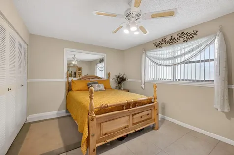 127 Lake Gloria Drive West Palm Beach FL 33411