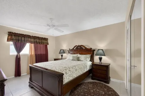 127 Lake Gloria Drive West Palm Beach FL 33411
