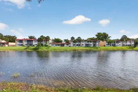127 Lake Gloria Drive West Palm Beach FL 33411
