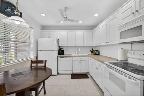 127 Lake Gloria Drive West Palm Beach FL 33411