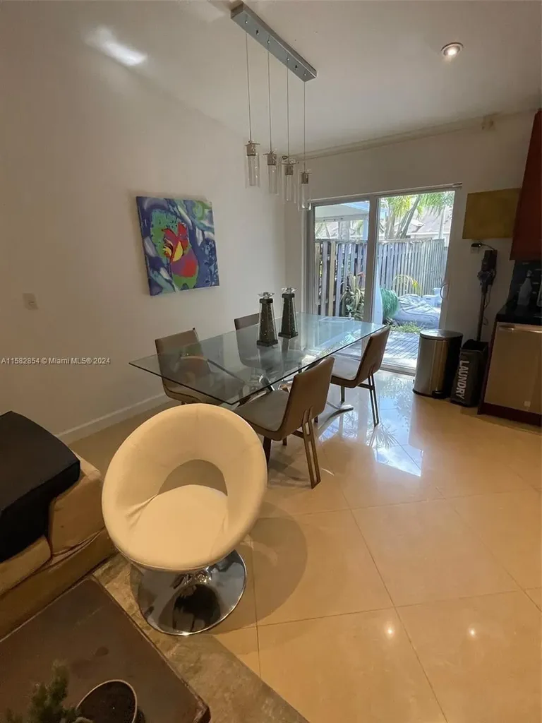 4920 SW 27th Avenue Fort Lauderdale FL 33312