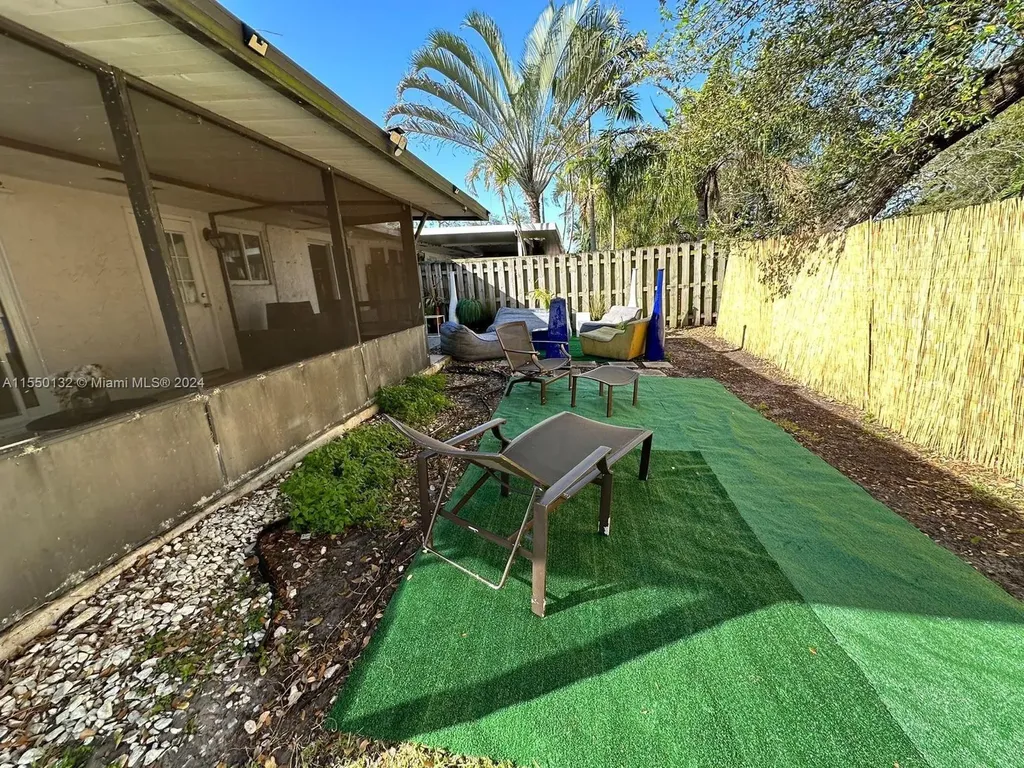 4920 SW 27th Avenue Fort Lauderdale FL 33312