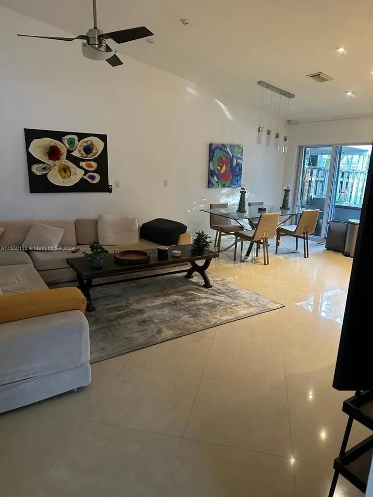 4920 SW 27th Avenue Fort Lauderdale FL 33312