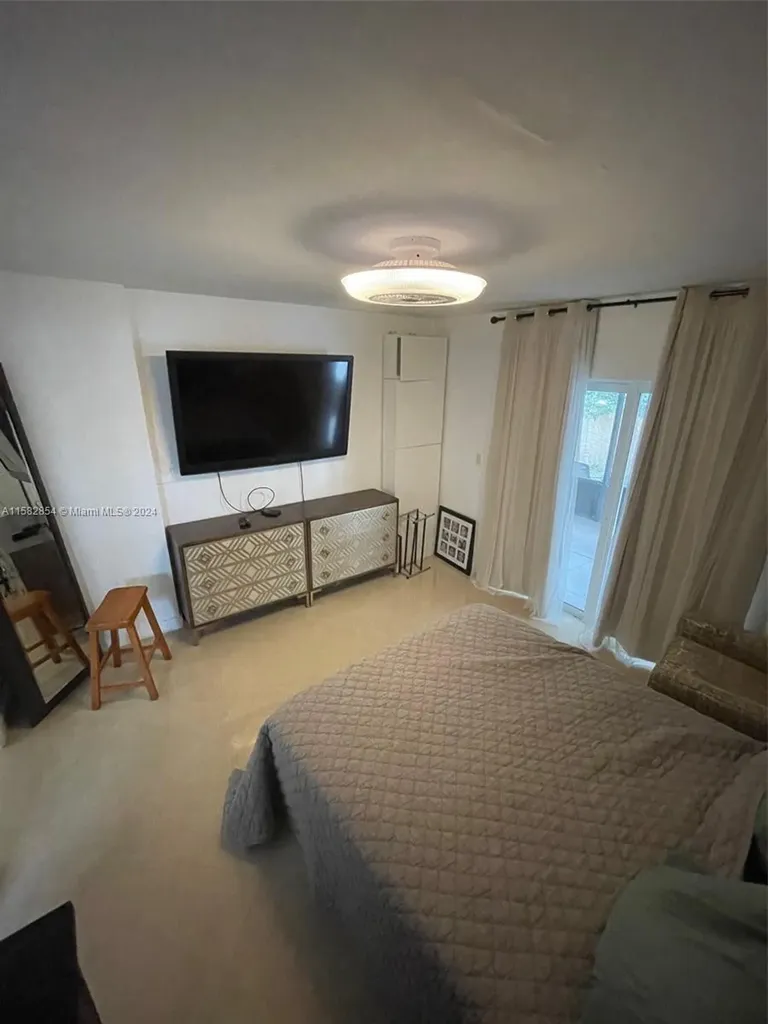 4920 SW 27th Avenue Fort Lauderdale FL 33312