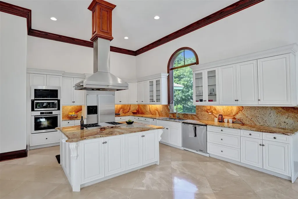 16140 Rio Rodeo Delray Beach FL 33446