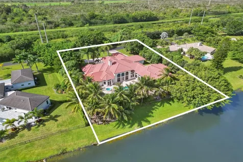 16140 Rio Rodeo Delray Beach FL 33446