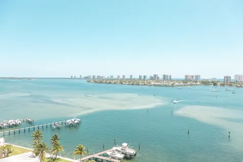 2650 Lake Shore Drive Riviera Beach FL 33404
