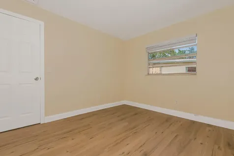 6560 SW 20th Street North Lauderdale FL 33068